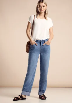 Straight Leg Jeans