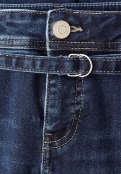 Straight Leg Jeans