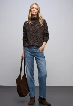 Straight Leg Jeans