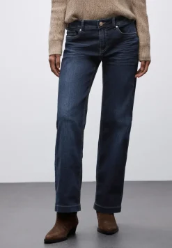 Straight Leg Jeans