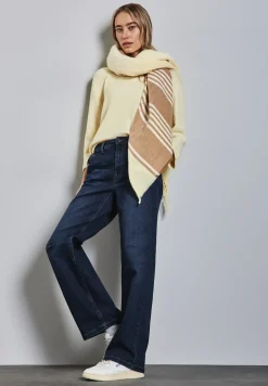 Straight Leg Jeans