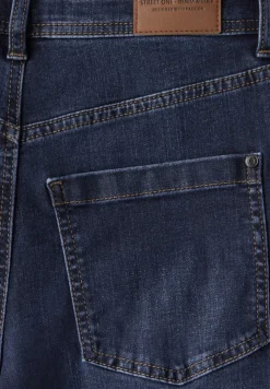 Straight Leg Jeans