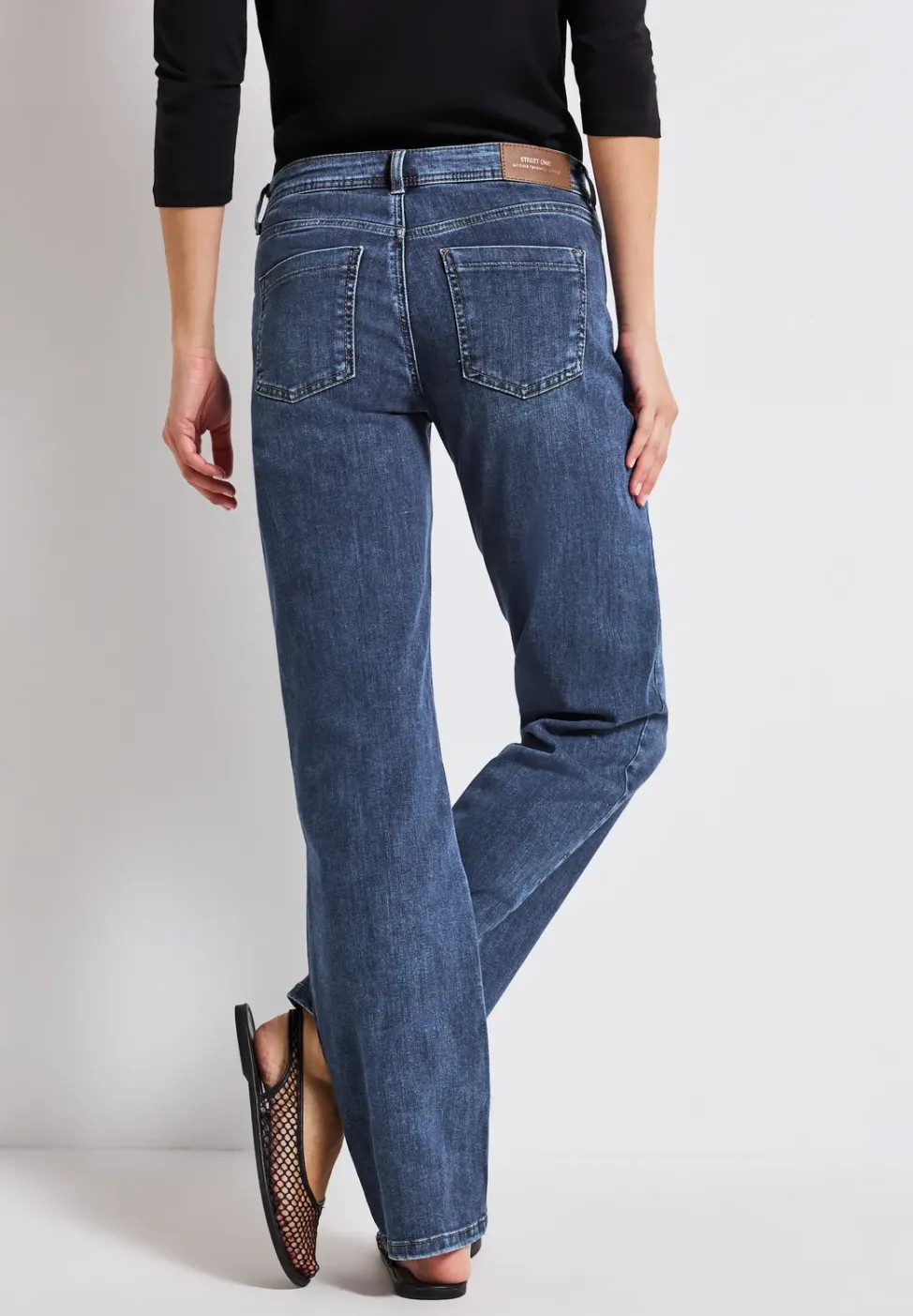 Straight Leg Jeans