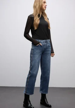Straight Leg Jeans mit Tape