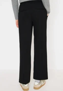 Straight Leg Jersey-Hose