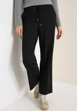 Straight Leg Jersey-Hose