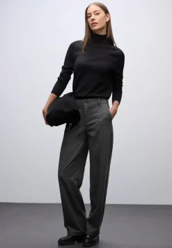 Straight Leg Melange Hose