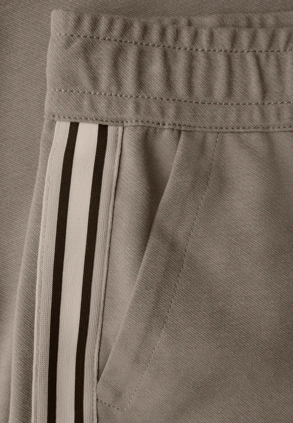 Straight Leg Strukturhose