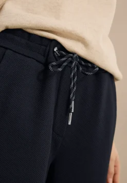 Straight Leg Strukturhose