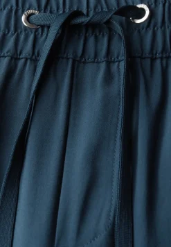 Straight Leg Twill Hose