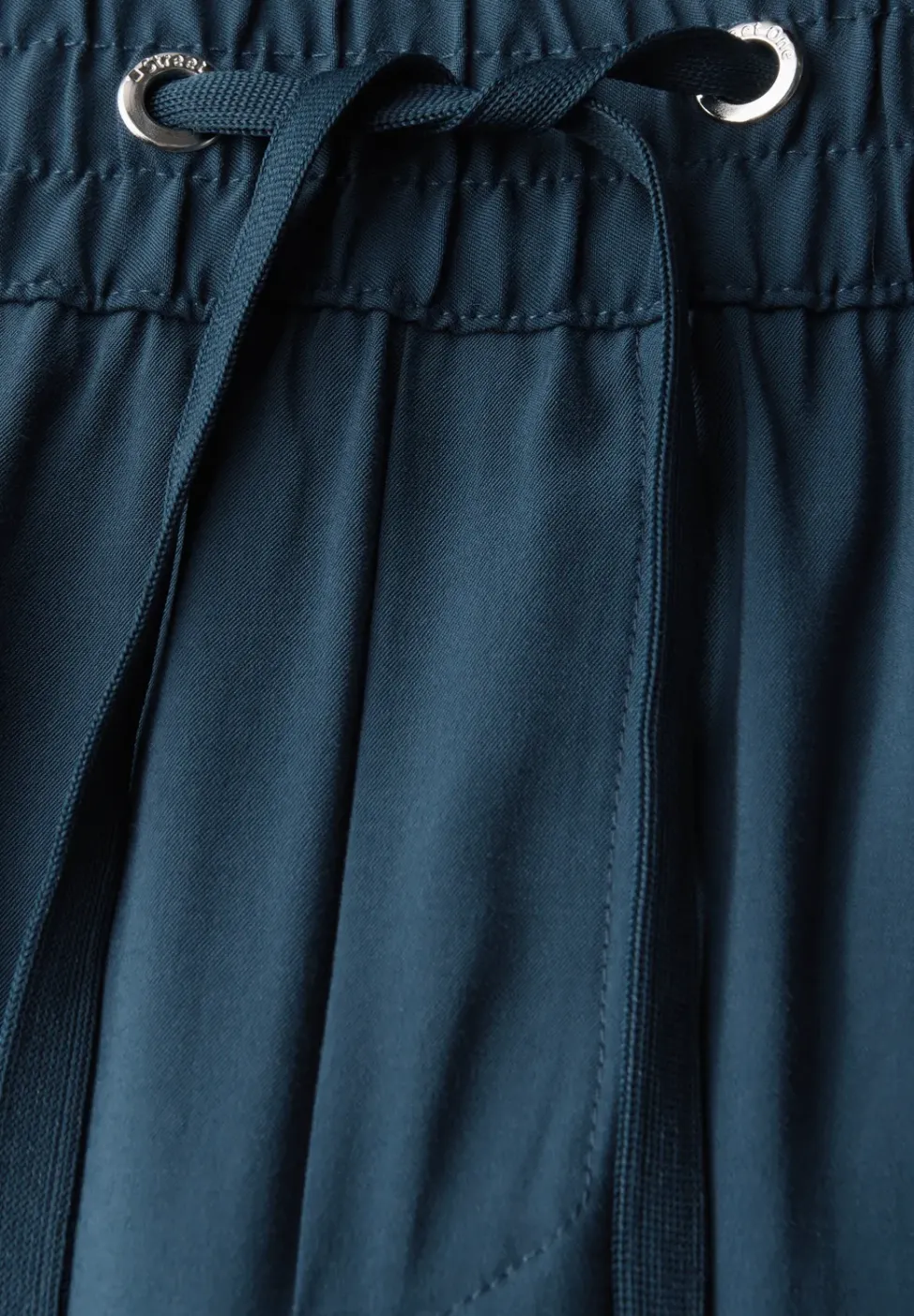Straight Leg Twill Hose