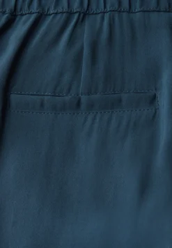 Straight Leg Twill Hose