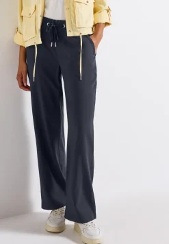 Straight Leg Twill Hose