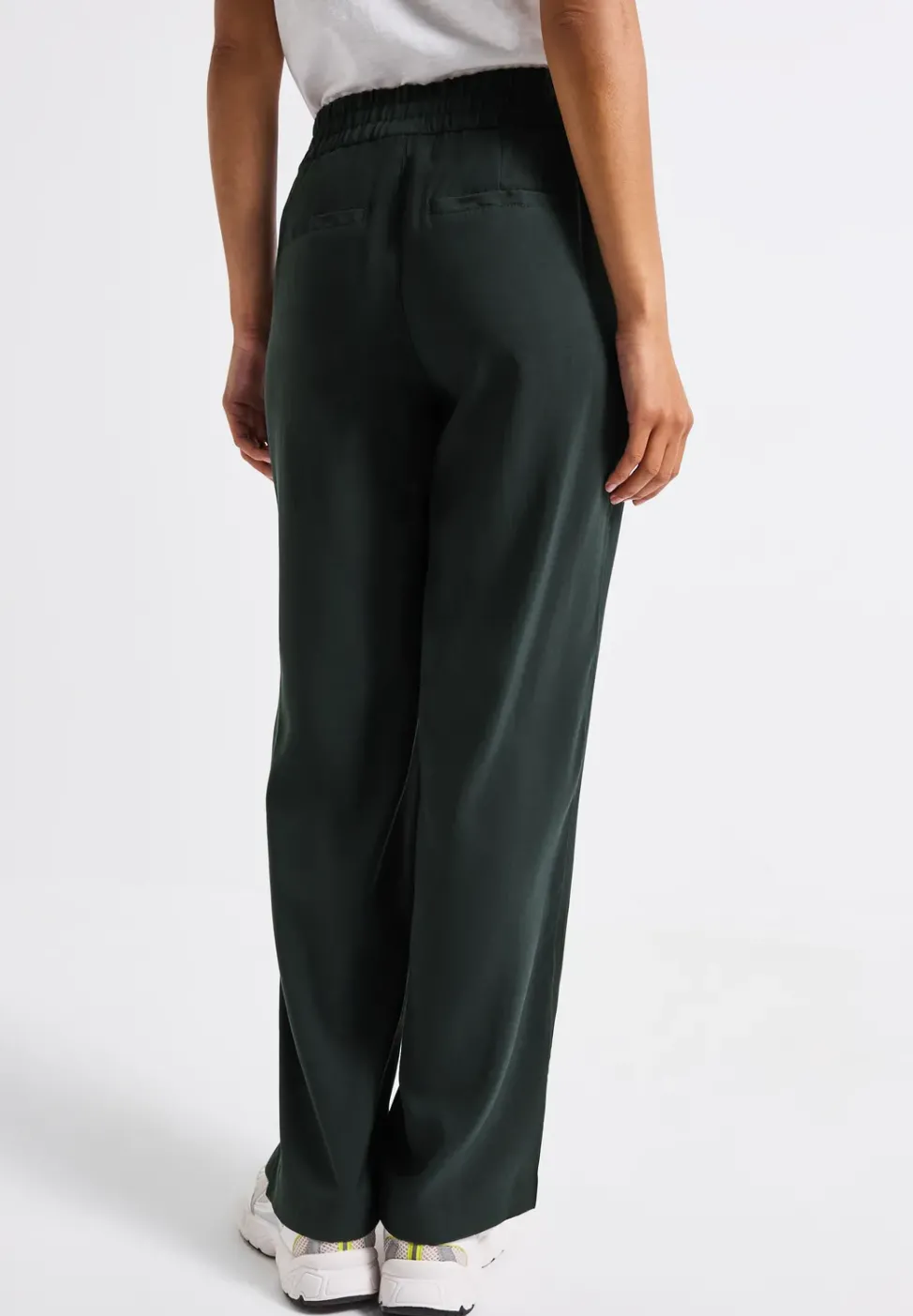Straight Leg Twill Hose