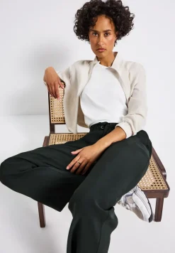 Straight Leg Twill Hose