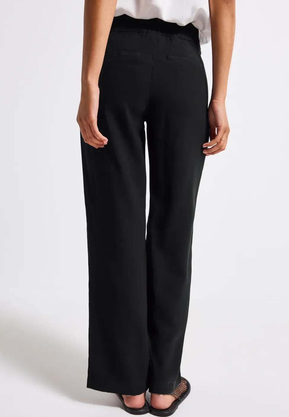 Straight Leg Twill Hose