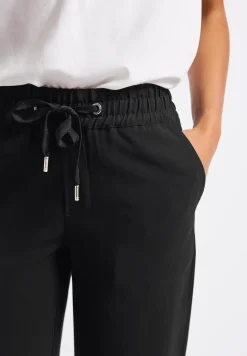 Straight Leg Twill Hose