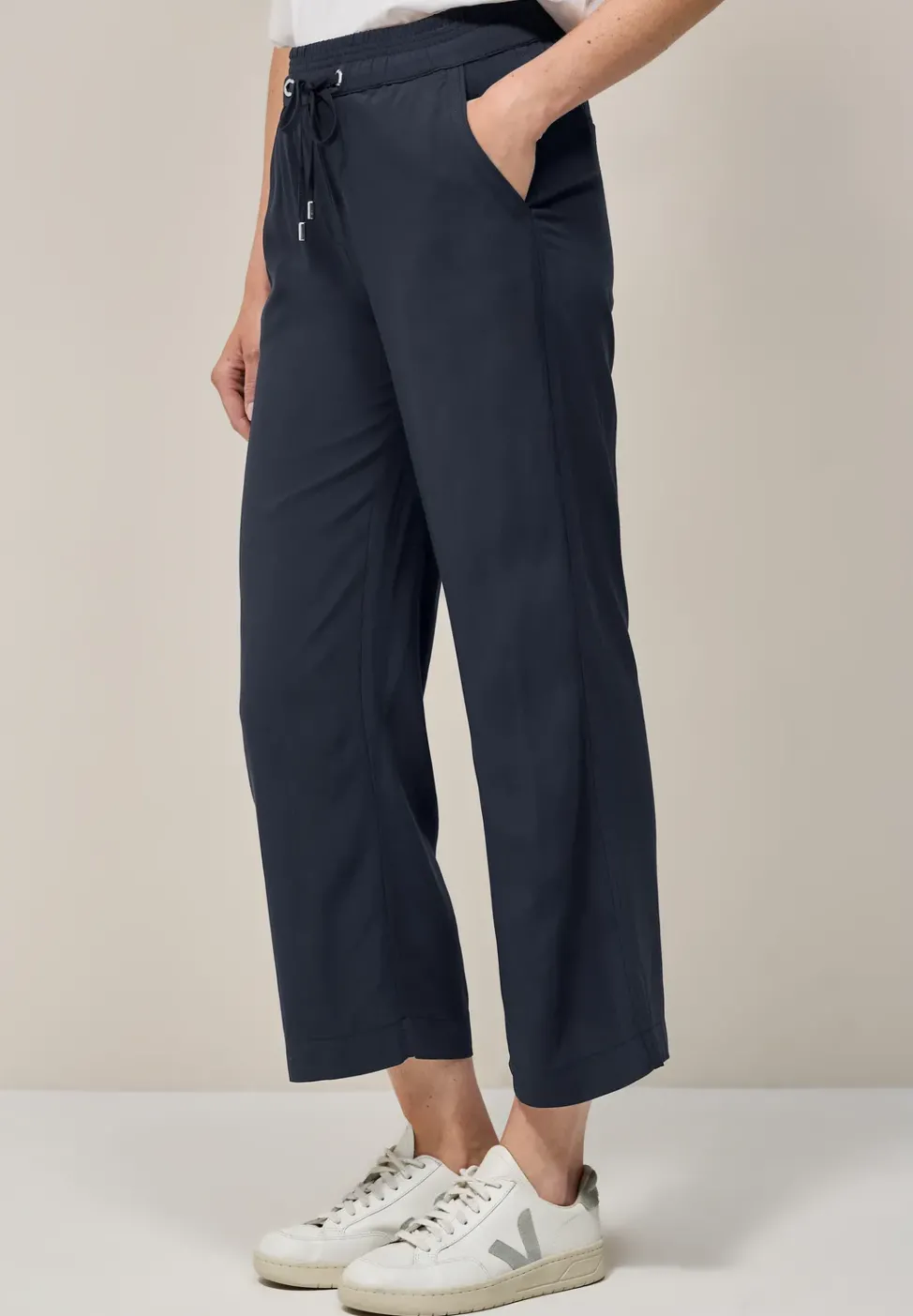 Straight Leg Viskose Hose