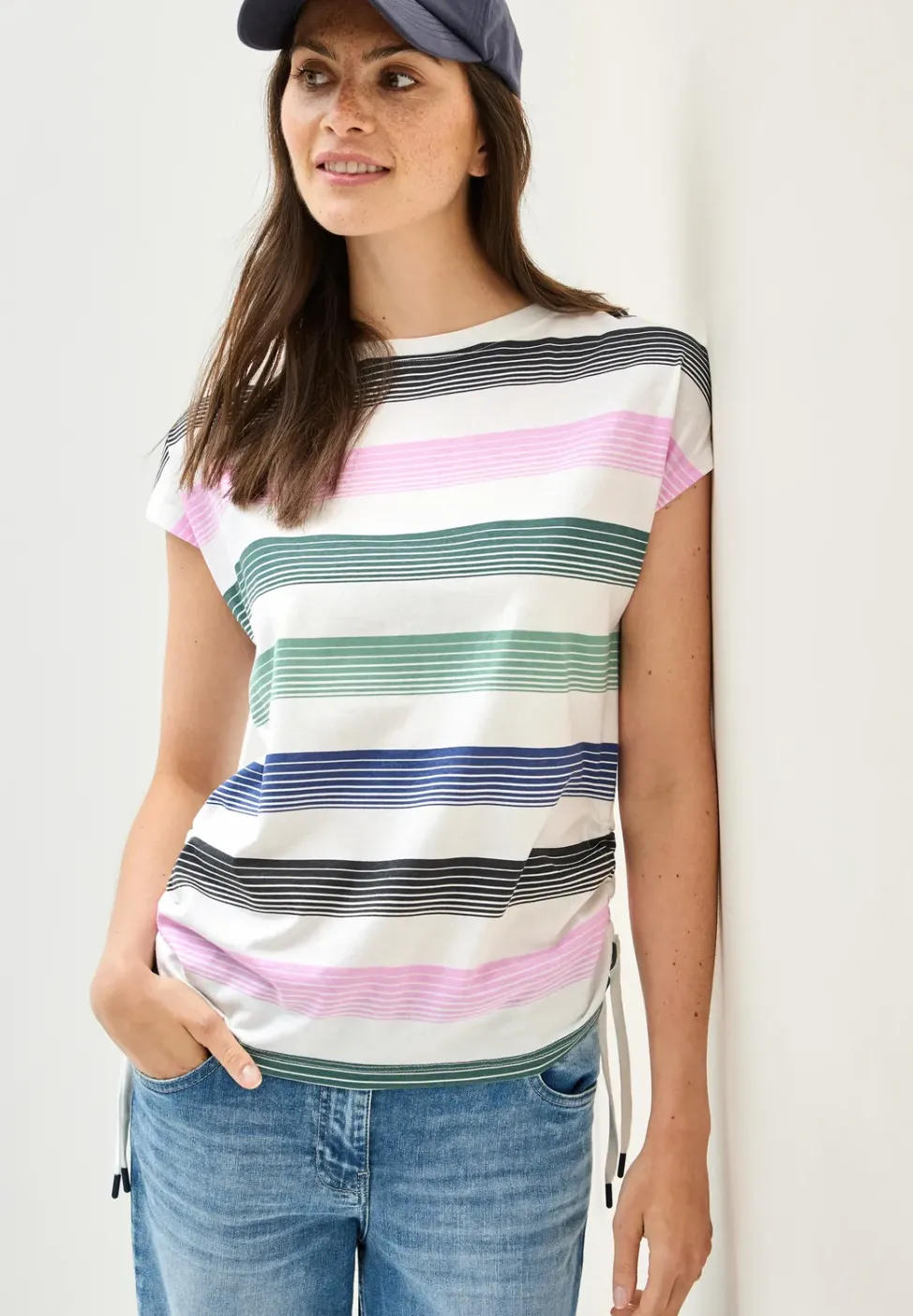 Streifenshirt mit Bändern