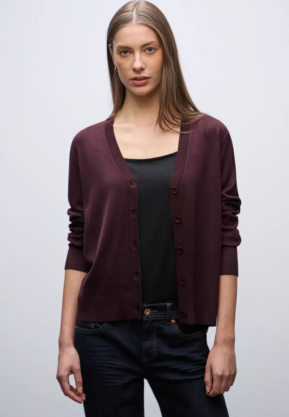 Strickjacke mit V-Ausschnitt