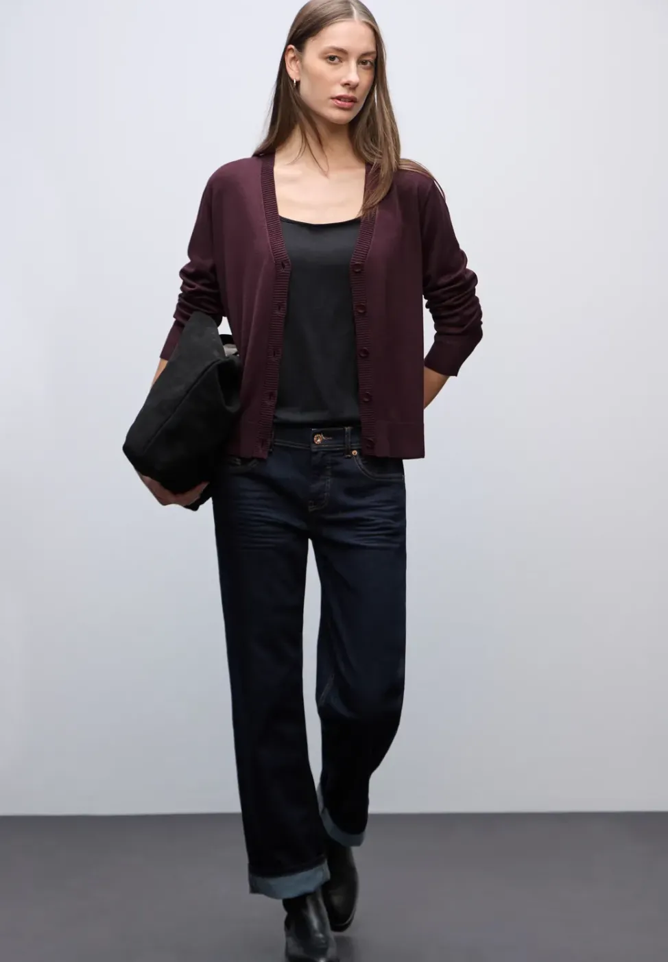 Strickjacke mit V-Ausschnitt