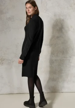 Strickkleid