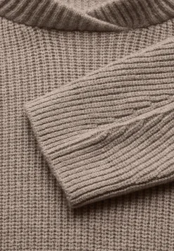 Strickkleid