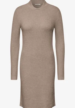 Strickkleid