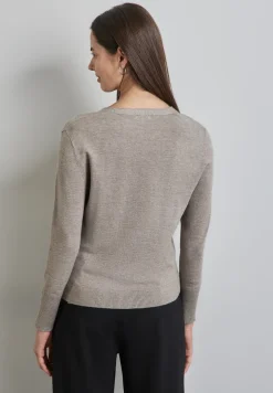 Strickpullover mit Details