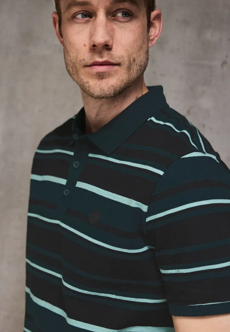 Strickstruktur Poloshirt