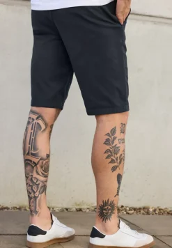 Struktur Chino mit Gürtel