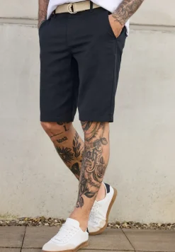 Struktur Chino mit Gürtel