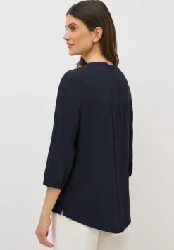 Strukturbluse in Unifarbe