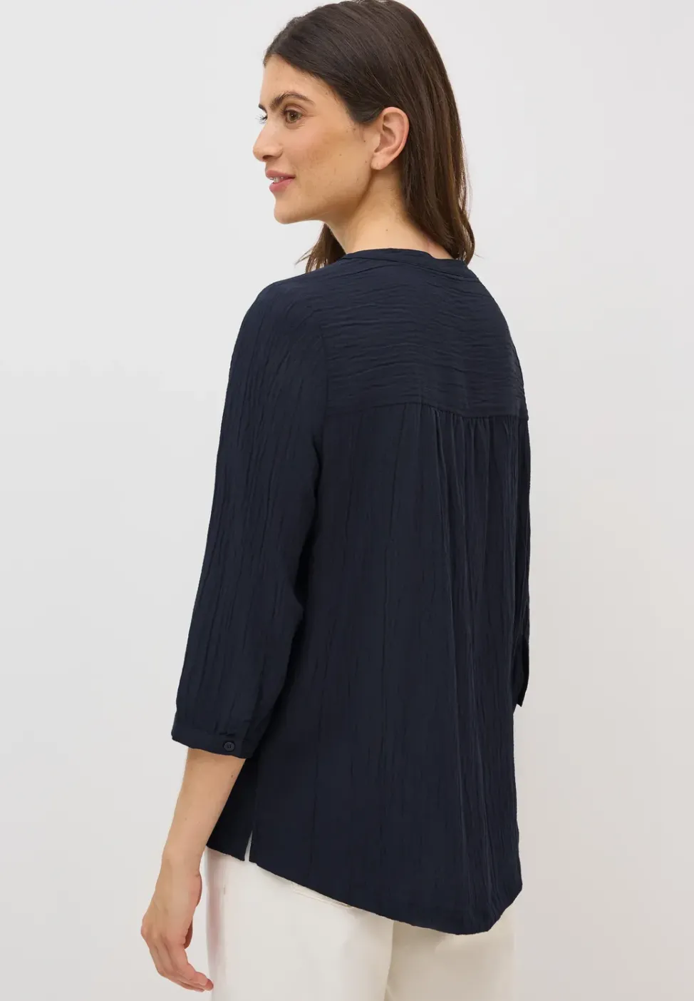 Strukturbluse in Unifarbe