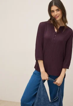 Strukturbluse in Unifarbe