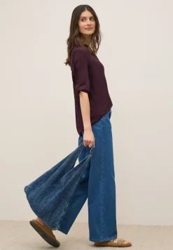 Strukturbluse in Unifarbe
