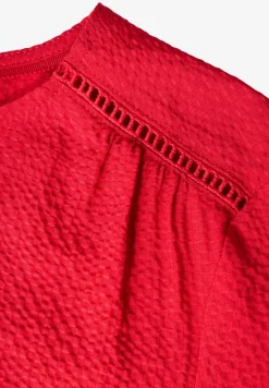 Strukturbluse mit Stickerei