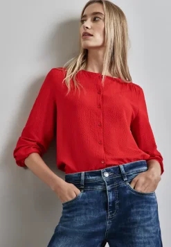 Strukturbluse mit Stickerei