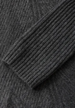 Struktur-Pullover