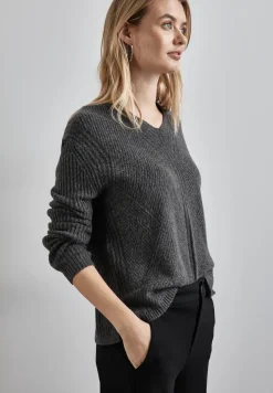 Struktur-Pullover