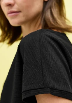 Strukturshirt in Unifarbe