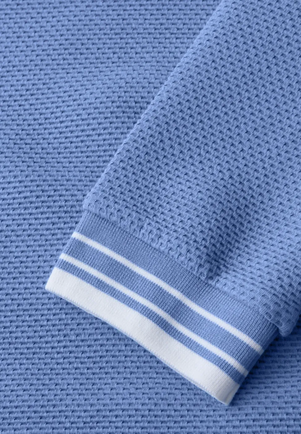 Strukturshirt mit Details