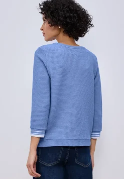 Strukturshirt mit Details