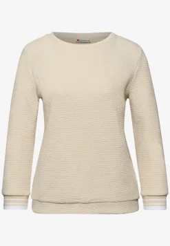 Strukturshirt mit Details