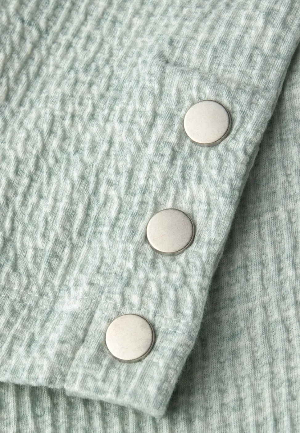 Strukturshirt mit Knöpfen
