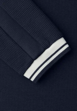 Strukturshirt mit Tape