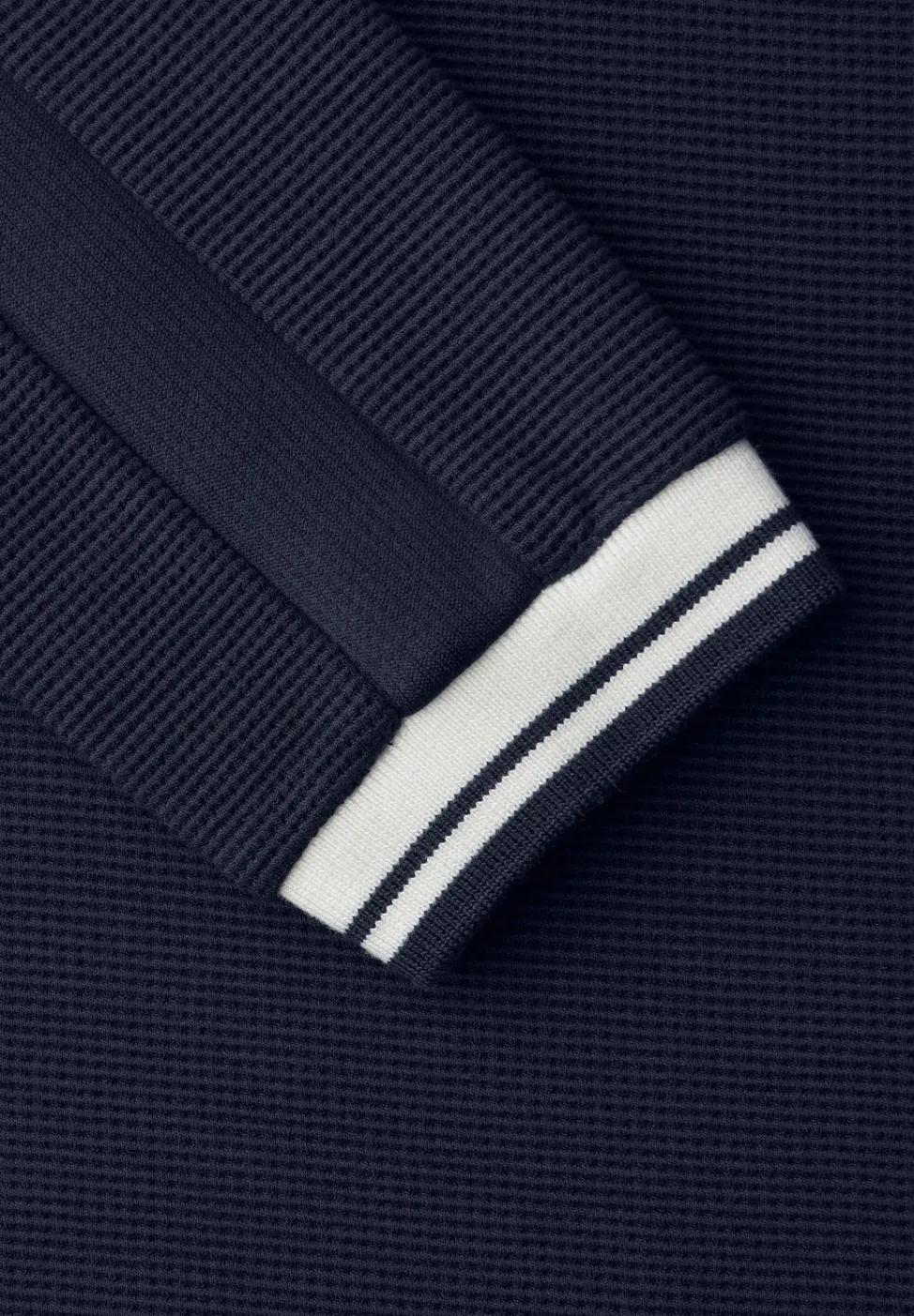 Strukturshirt mit Tape