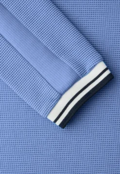 Strukturshirt mit Tape