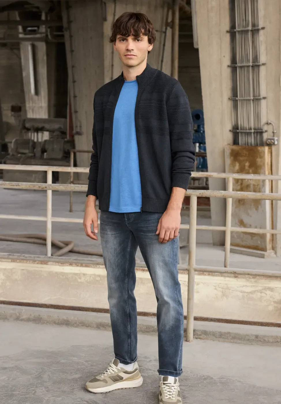 Strukturstreifen Strickjacke