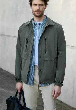 Super leichtes Overshirt